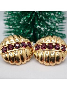 Vintage Swarovski S.A.L. Gold Tone Earrings Purple Crystals Round Studs